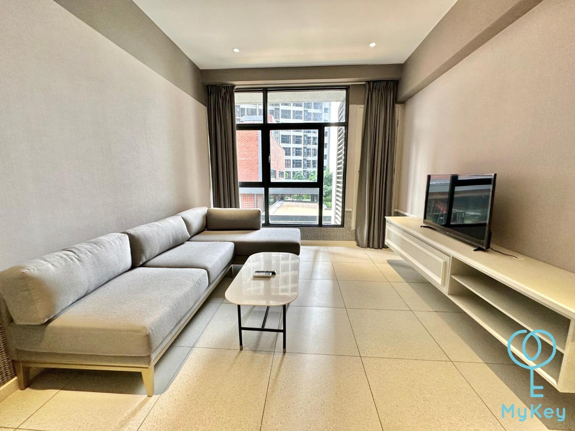 Millerz Square By Mykey Lägenhet Kuala Lumpur Exteriör bild A living room in a serviced apartment in Ho Chi Minh City, Vietnam
