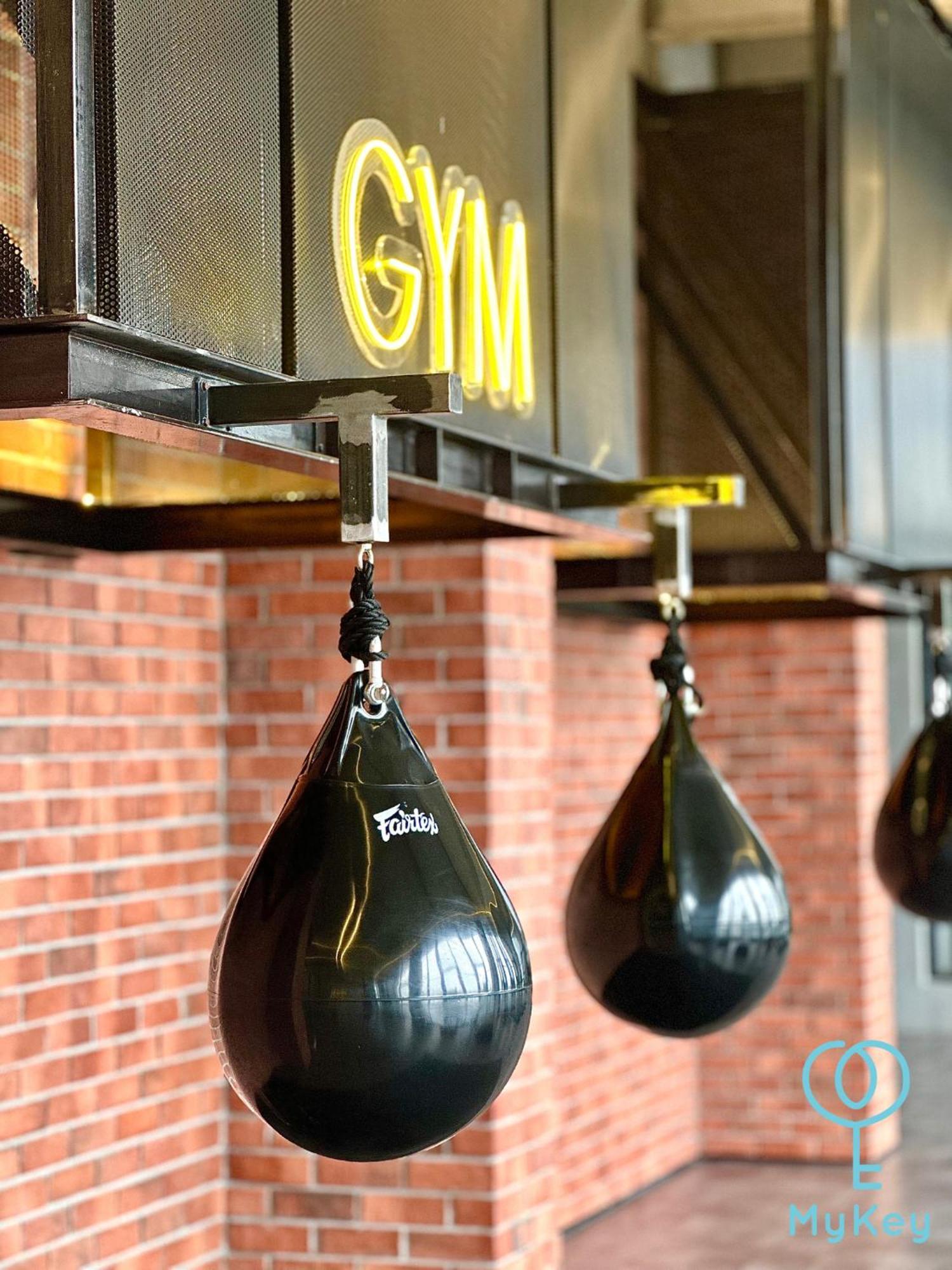 Millerz Square By Mykey Lägenhet Kuala Lumpur Exteriör bild Heavy bag