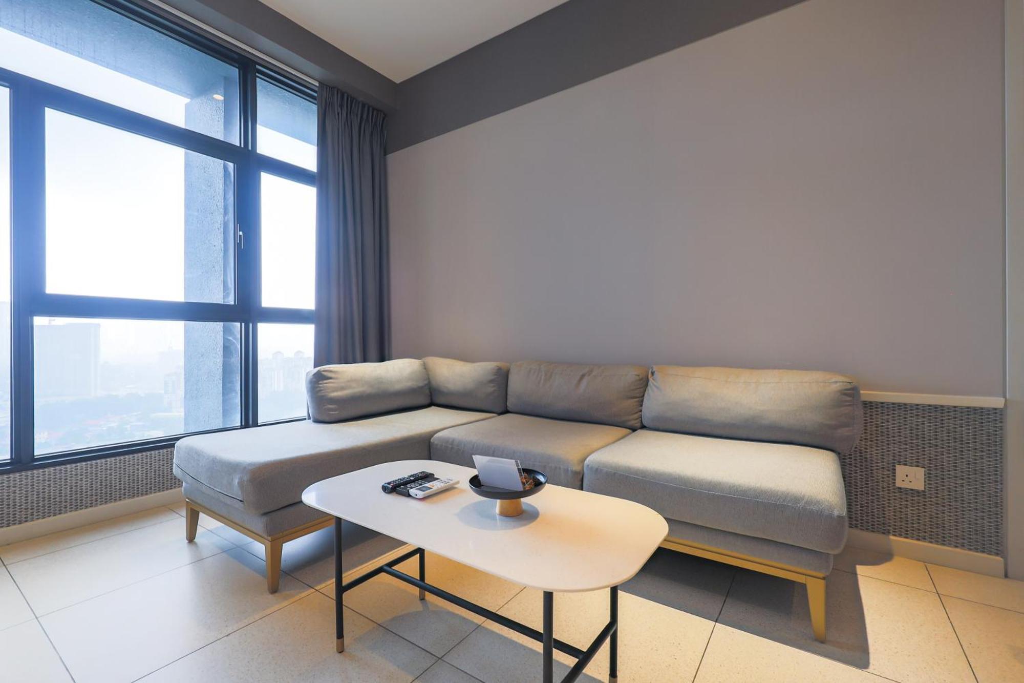 Millerz Square By Mykey Lägenhet Kuala Lumpur Exteriör bild A 3D rendering of a living room