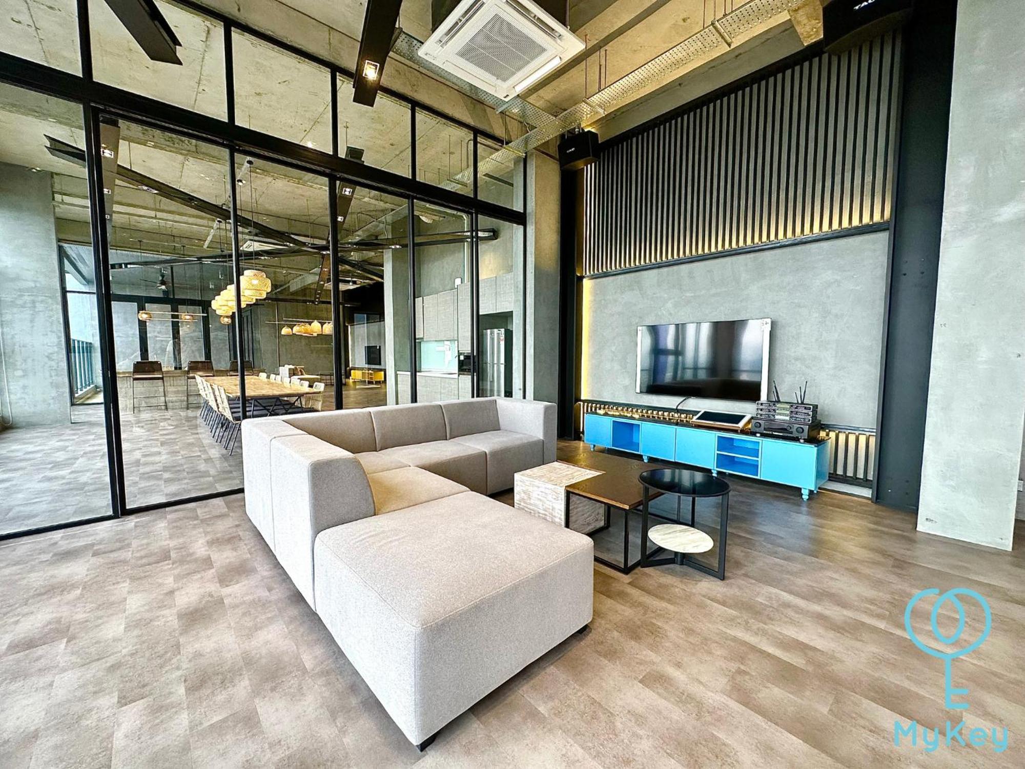 Millerz Square By Mykey Lägenhet Kuala Lumpur Exteriör bild The 10th floor of the building